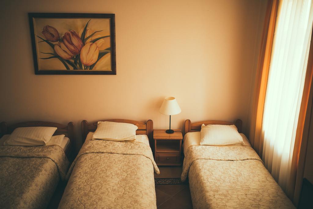 Kamienica Sporting Bed & Breakfast Miedzyzdroje Bagian luar foto